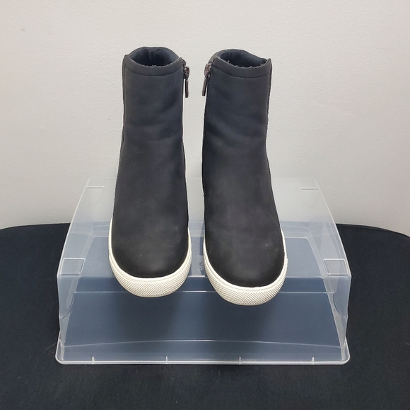 Kenneth Cole Kam Wedge Sneaker Size 10 - Picture 2 of 3